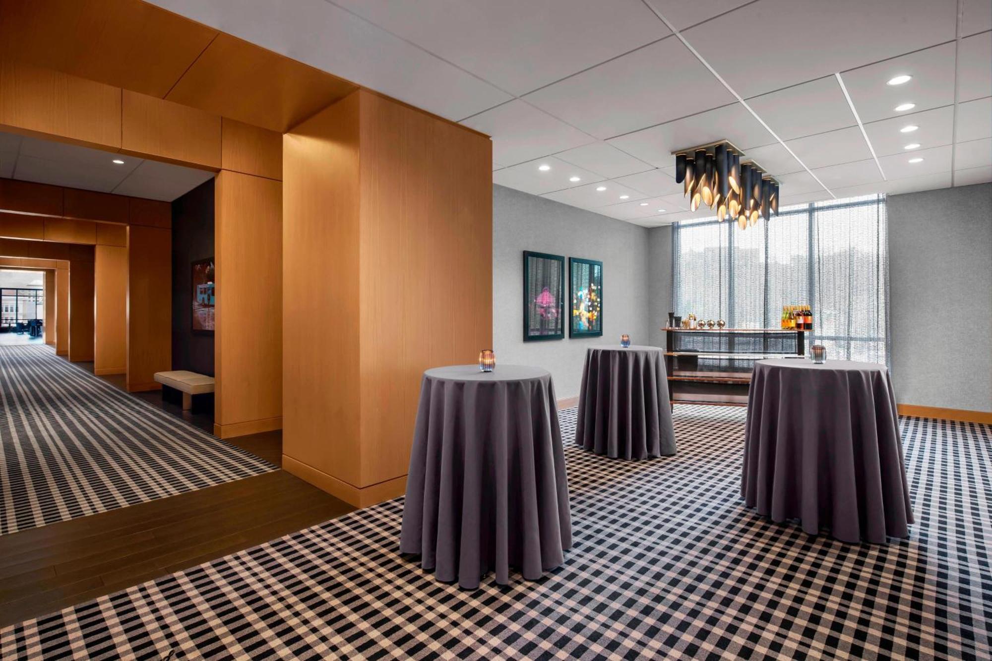 The Oaklander Hotel, Autograph Collection Pittsburgh Bagian luar foto